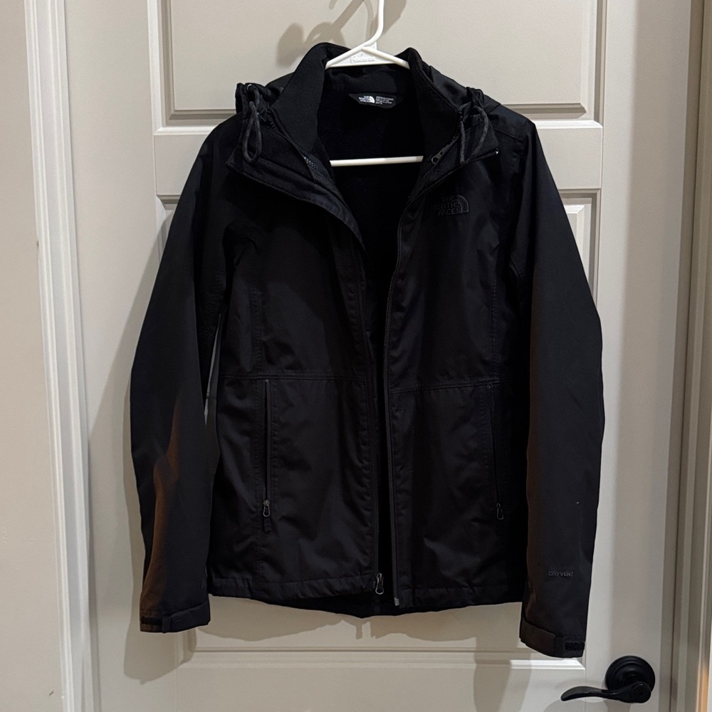 The North Face Men's Black Performance Jacket